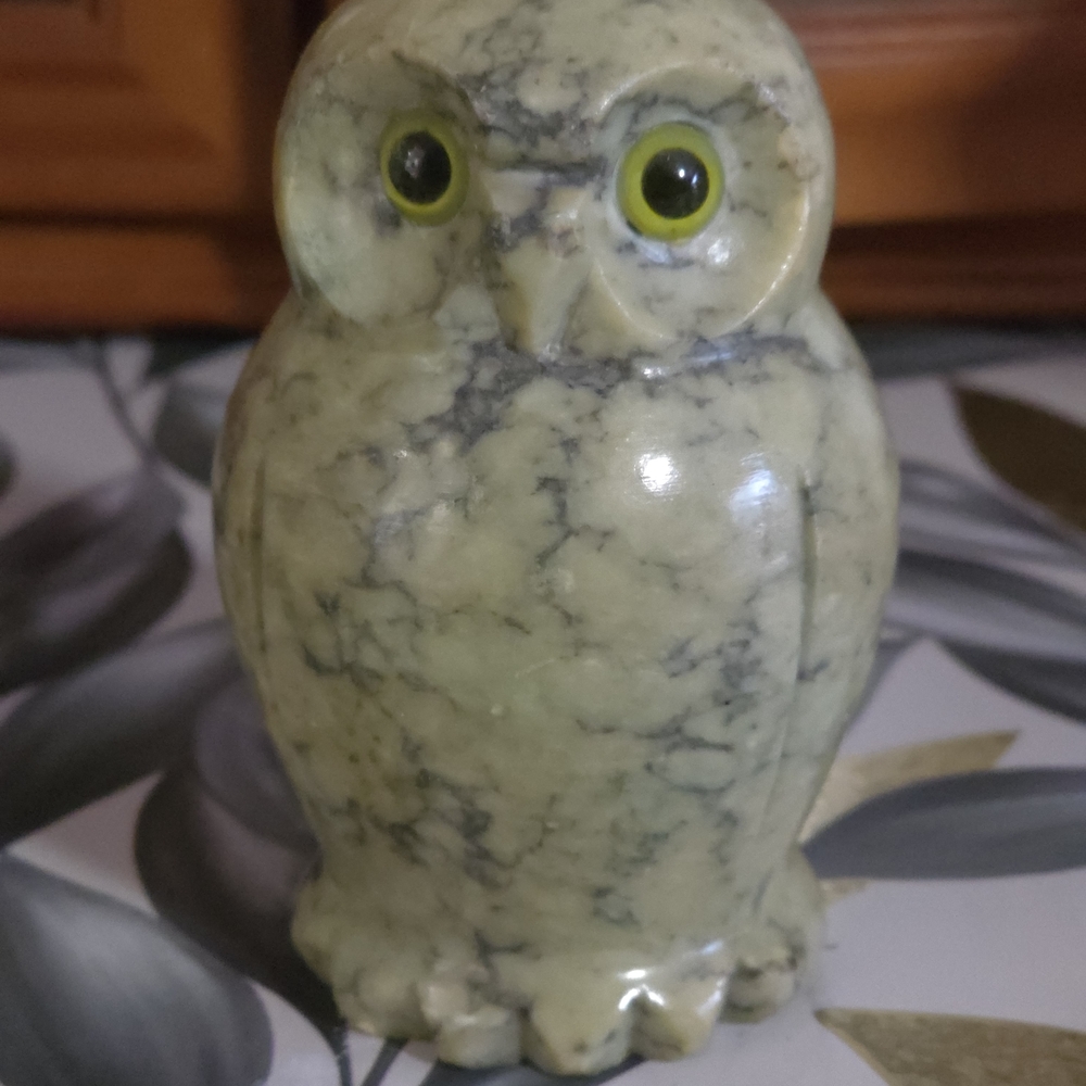 Vintage Genuine Italian Hand Carved Alabaster Owl Glass Eyes Made in Italy 3.5"